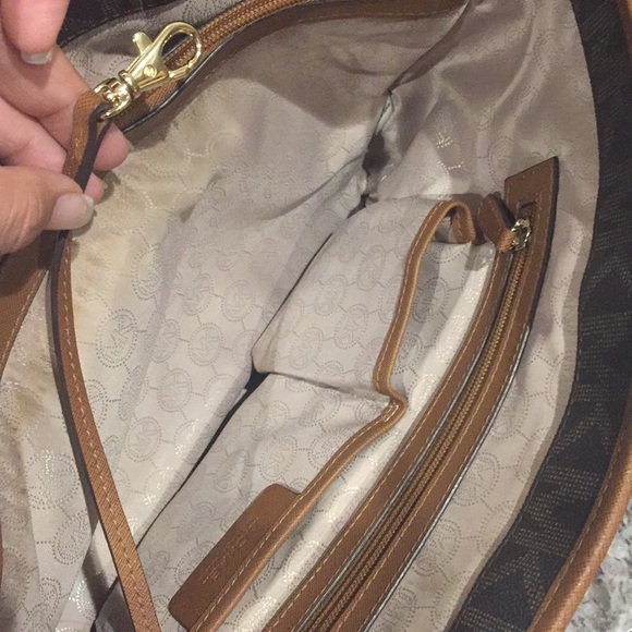 SOLD - Picture 7 of 8